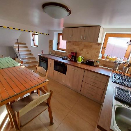 C House Villa Szászbuda Kültér fotó