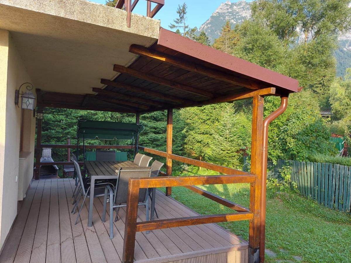 C House Villa Szászbuda Kültér fotó
